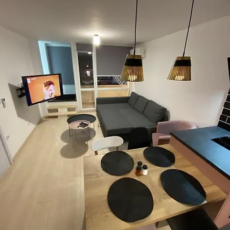 Modern 2 Bedroom In The Heart Of * Warna